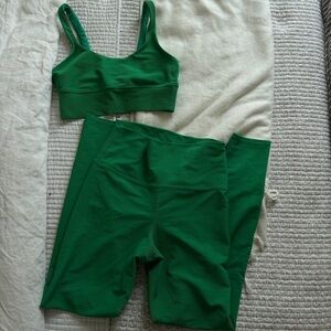 Beach Riot Vibrant Green Sportswear Set